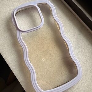 iPhone 15 pro Wave Design Phone Case - Purple and Clear